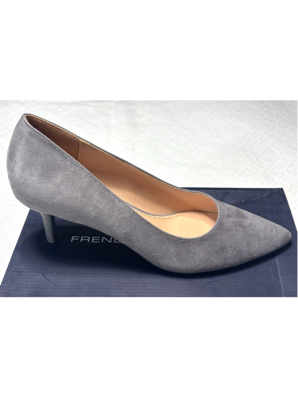 NIB French Connection Kate Grey Suede Kitten Heel Pointed Toe Pumps Size 11